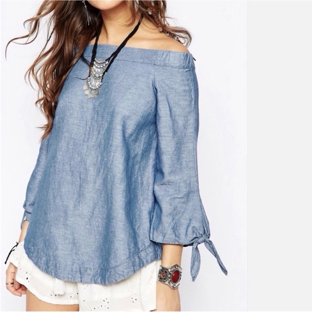 Free People Show Some Shoulder Chambray Off Shoulder Tunic Blouse EUC Size S